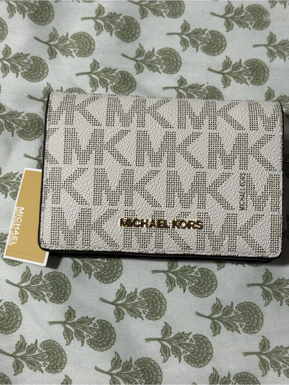 MICHAEL KORS JET SET MD SLIM WALLET